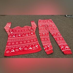 EUC Dunnes Girls Red Holiday Snowflake S Pajama Set 36-38 fleece warm cozy